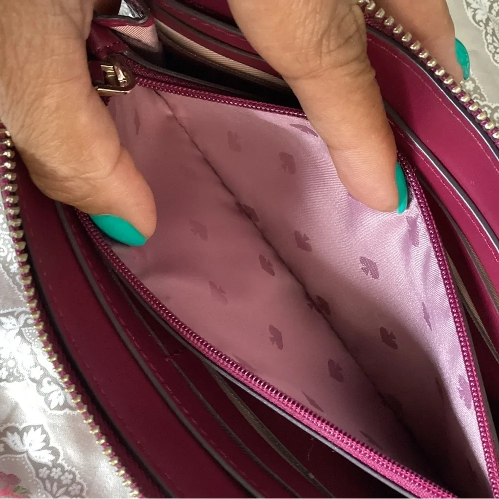 Kate Spade Fuchsia Crossbody Bag EUC - Picture 8 of 16